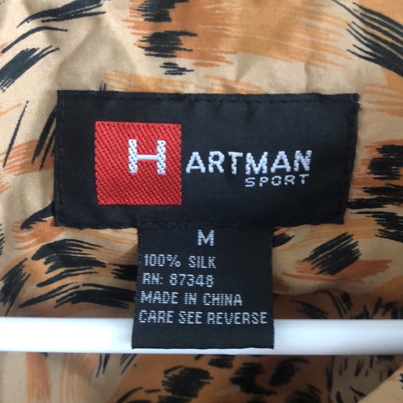 Cute vintage 100% silk sporty button down - Picture 2 of 6